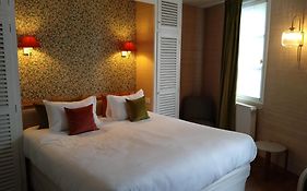 Logis Hotel Les Fuchsias Saint-vaast-la-hougue France